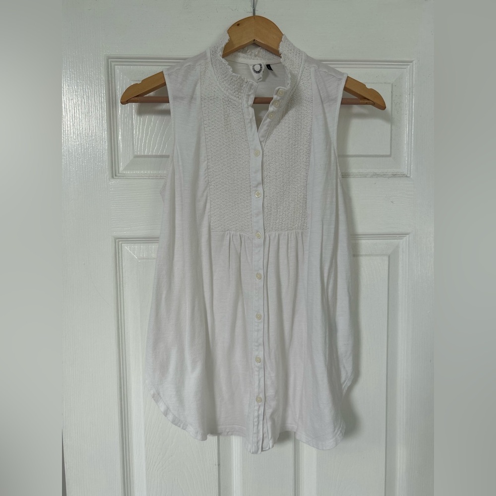 Anthropologie White Sleeveless Ruffled Blouse